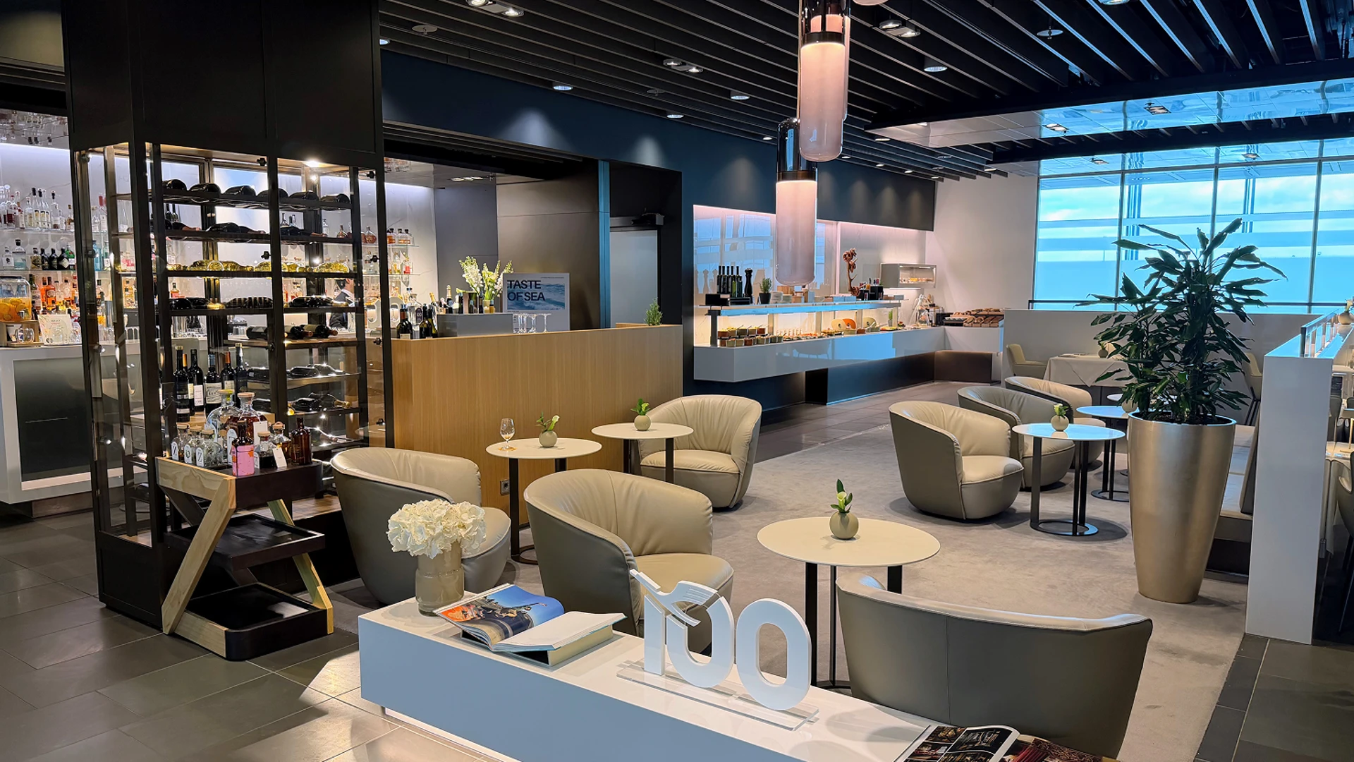 Review: Lufthansa First Class Lounge - Munich Terminal 2 - Roame